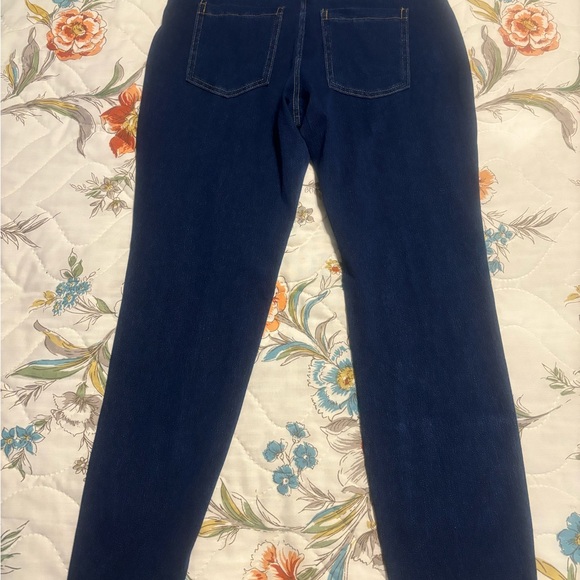 Lot of women’s M leggings - Picture 6 of 13